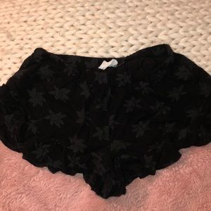 Flowy shorts